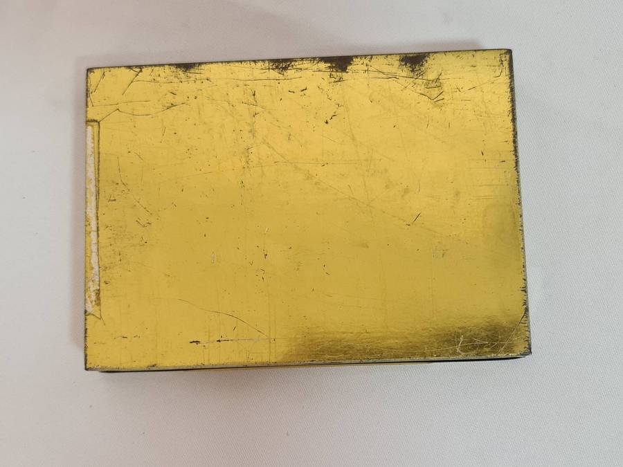 "De Reszke" The Aristocrat of cigarettes tin