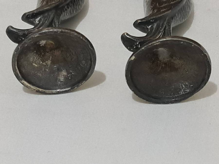 Circa 1930 Viking Bird salt and pepper shakers