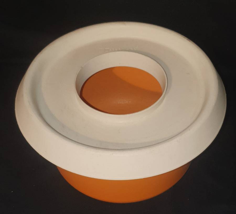 Vintage Tupperware mixing bowl