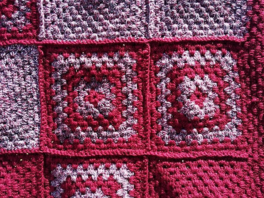 Small wine red crochet blanket