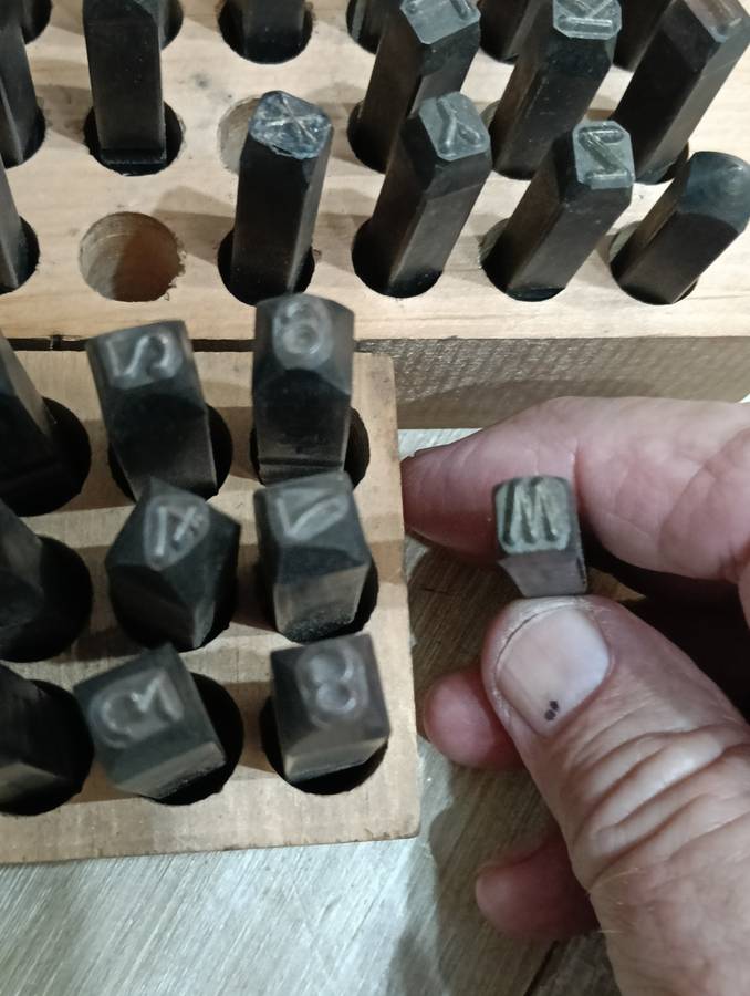 LETTER AND NUMBER PUNCH SET.