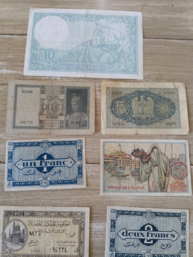 RARE MILITARY WW2 BANKNOTES COLLECTION.