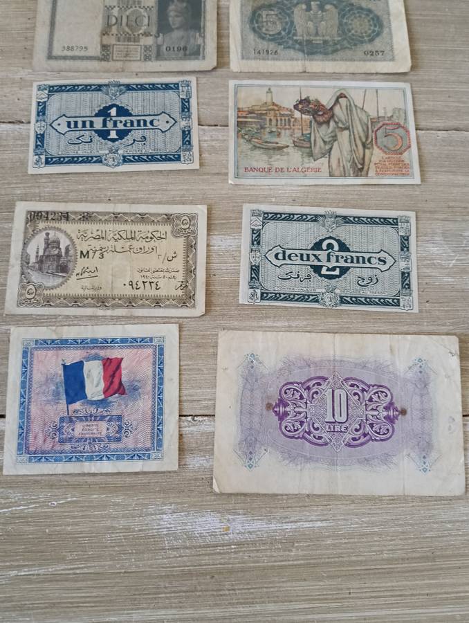 RARE MILITARY WW2 BANKNOTES COLLECTION.