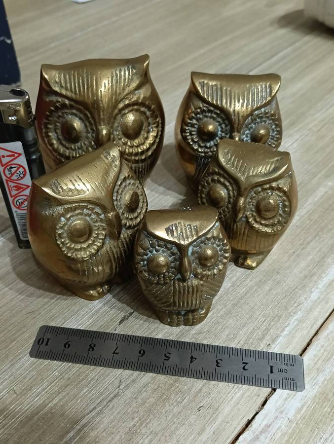 SET FIVE BRASS OWLS OF SIZES.