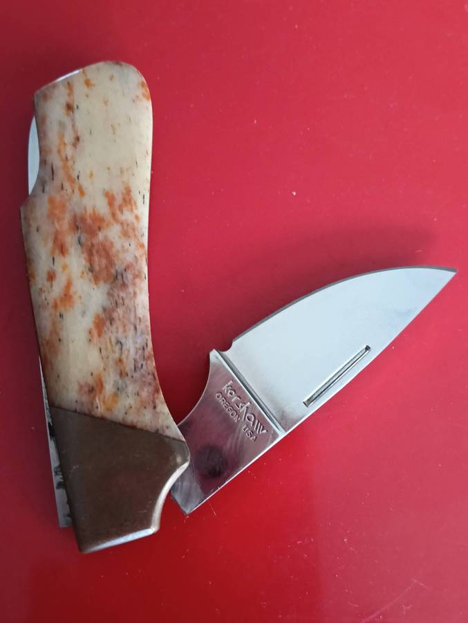 KERSHAW  "2110" JAPAN, LINER LOCK KNIFE.