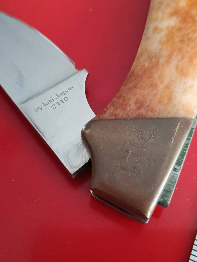 KERSHAW  "2110" JAPAN, LINER LOCK KNIFE.