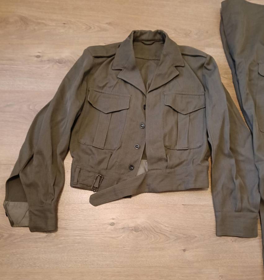 S A D F BUNNY JACKET AND TROUSERS SET.