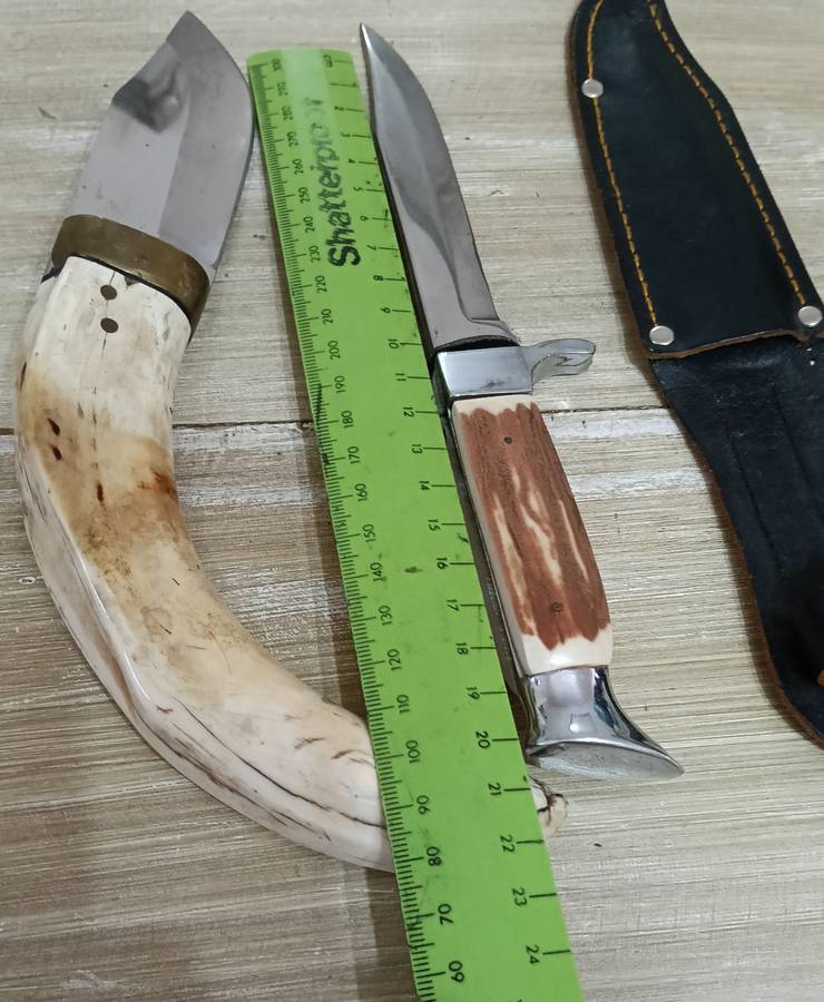 CUSTOM MADE KNIVES. VINTAGE