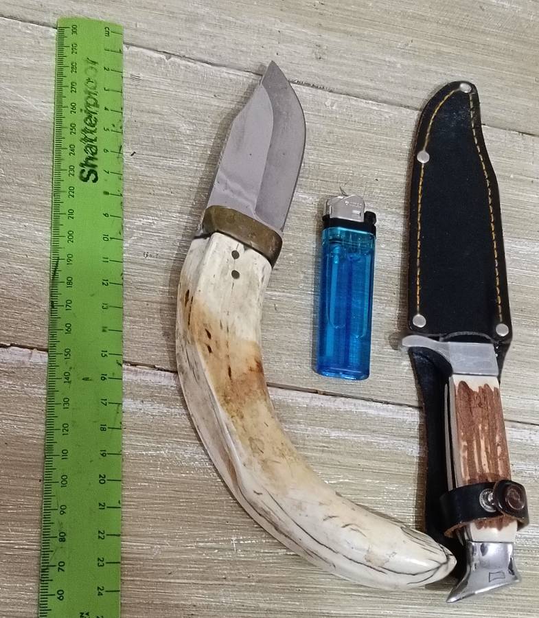 CUSTOM MADE KNIVES. VINTAGE