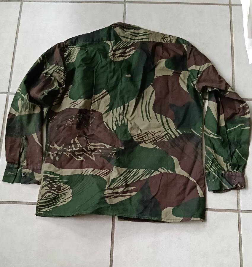 RHODESIA ARMY LONG SLEEVE SHIRT.