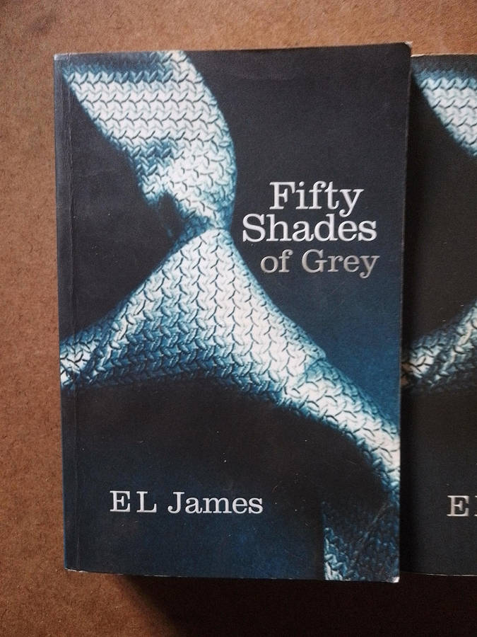 E.L James - Fifty Shades of Grey