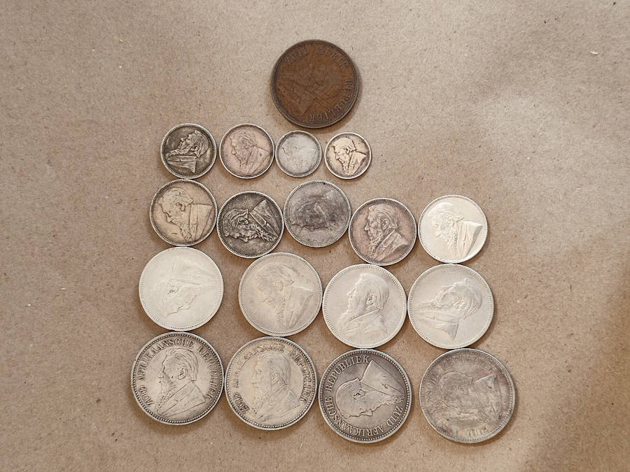ZAR Mixed  Coin Lot. Silver weight 136.5gr.