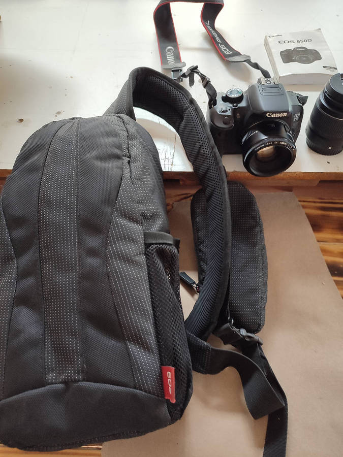 CANON EOS 650D CAMERA
