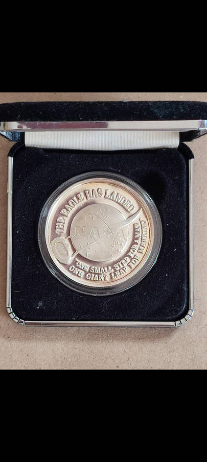 USA  NASA APOLLO 11 Proof Silver Medalion