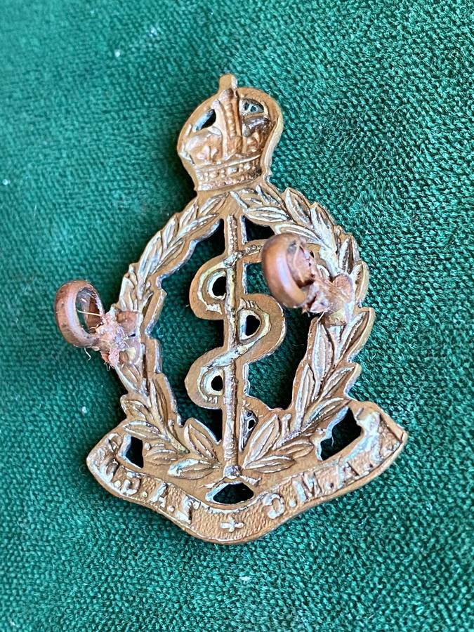 SA MEDICAL CORPS BRASS CAP BADGE-Z TYPE-WORN 1923-1926-2 LUGS