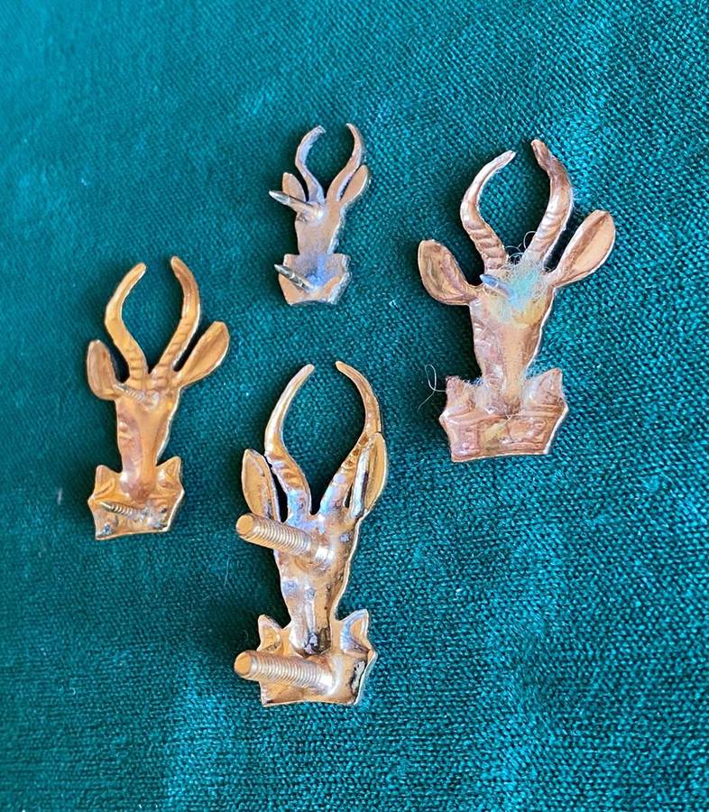 SA INFANTRY CORPS BERET COLLARS AND ONE MESS DRESS COLLAR BADGES-GILT-LATER VERSION-ONE PIN MISSING