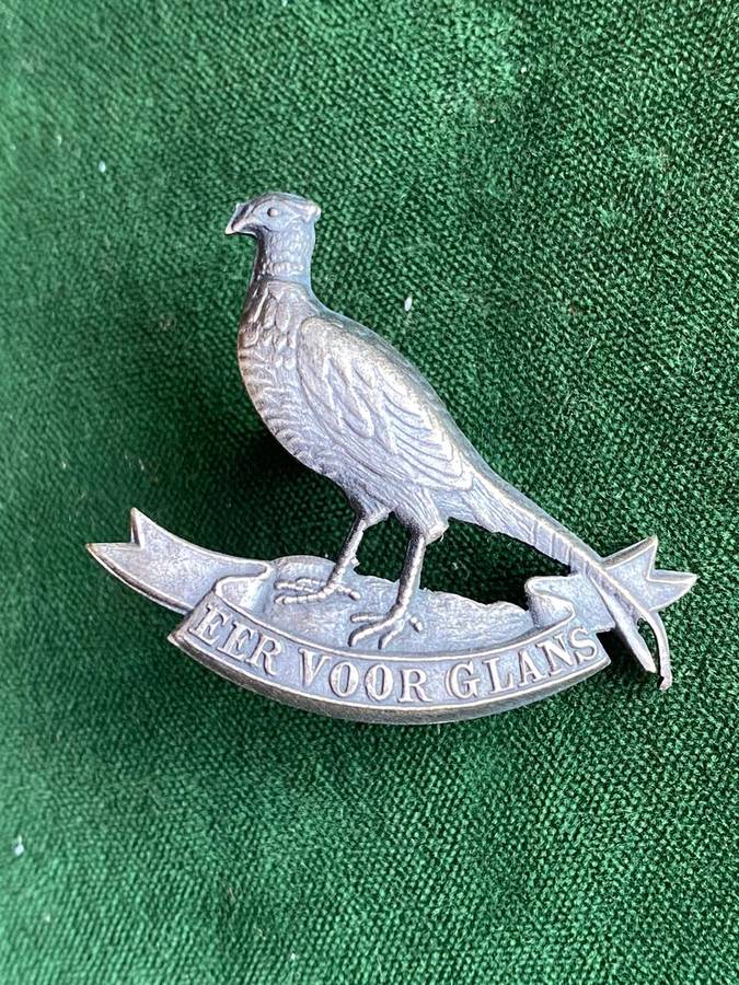 ZEERUST COMMANDO GREY METAL CAP BADGE-APPROVED IN 1990-SCARCE-2 LUGS