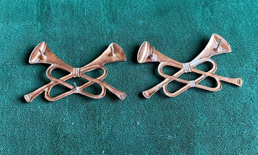 SA ARMY TRUMPETER PAIR OF ARM BADGES-ONE PIN MISSING