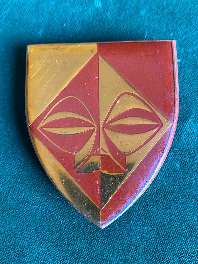 SWA SECTOR 20 HQ OVAMBOLAND-FULL SIZE FLASH-3 PINS