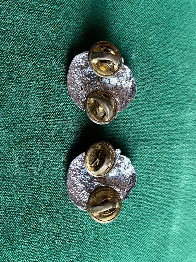 REGIMENT GROOT KAROO WHITE METAL COLLAR BADGE PAIR-WORN POST 1976-PINS INTACT