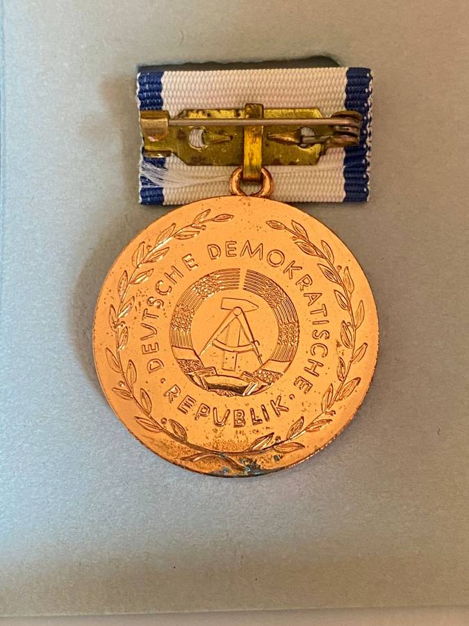 East German Medal for Faithful Service in the Health and Social Services - Instituted 1973 - Bronze