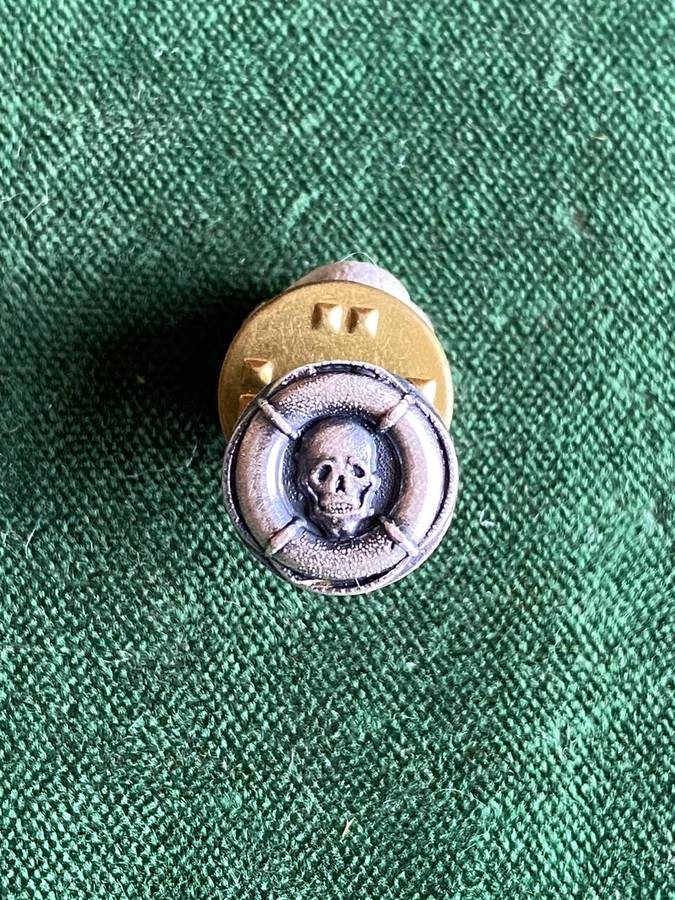 SWA LAPEL BADGE FROM COL. RADMORES COLLECTION-FORMER INTEL. OFFICER IN SWA