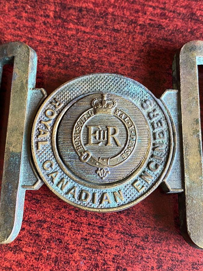 ROYAL CANADIAN ENGINEERS BELT BUCKLE