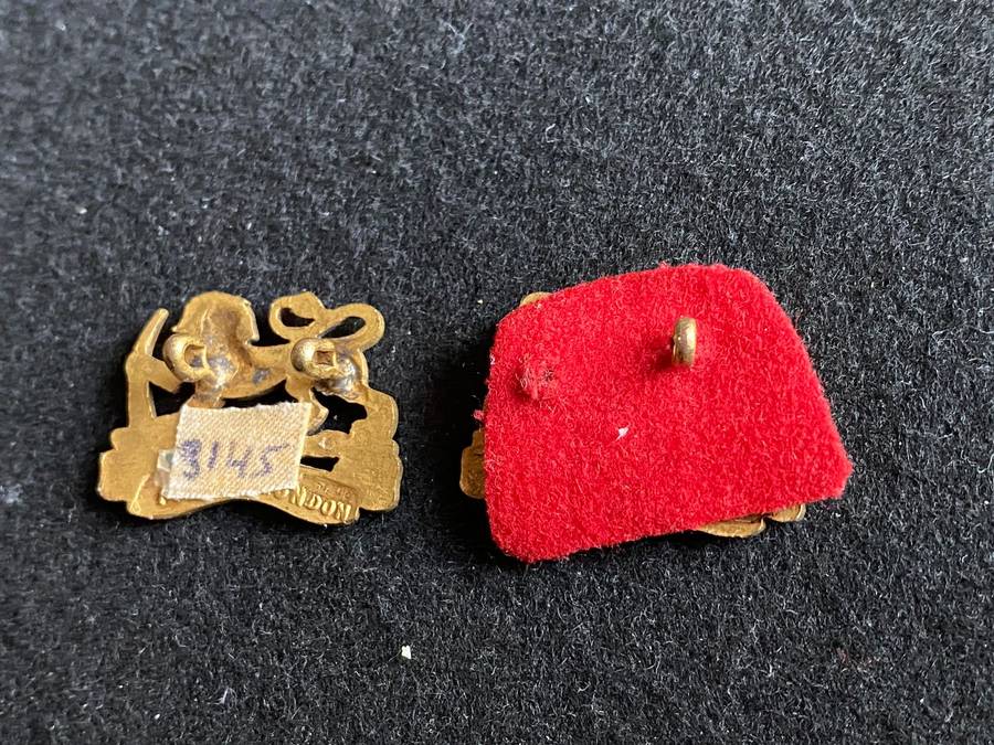 4TH RHODESIA ANTI TANK, BATTERY OFFICERS, MESS DRESS COLLAR BADGE PAIR-WORN 1950'S-ONE LUG MISSING