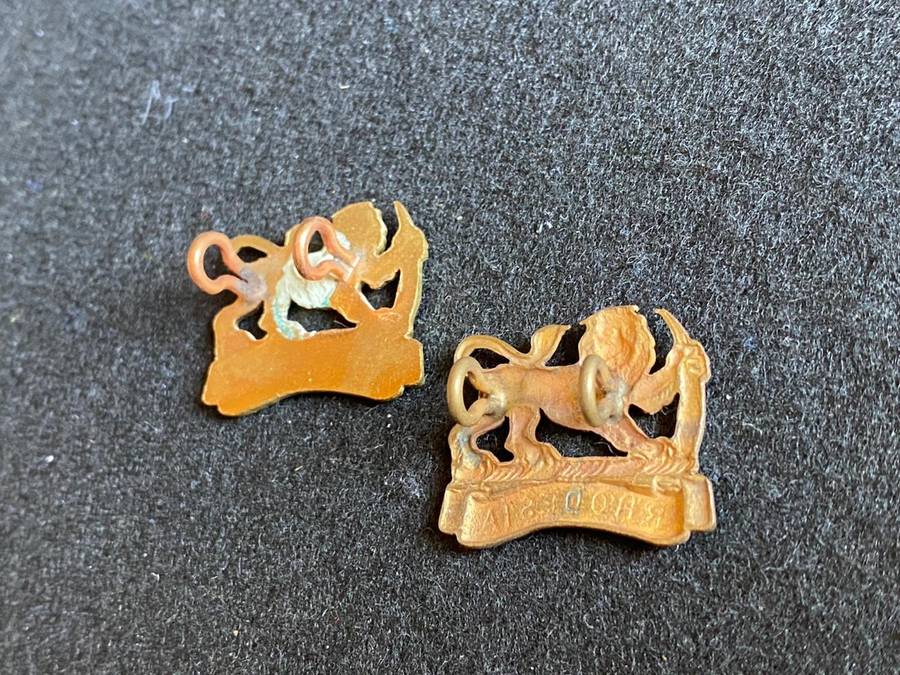 RHODESIA WOMEN'S SERVICE CAP AND COLLAR-BRASS- WORN 1977-1980-LUGS INTACT