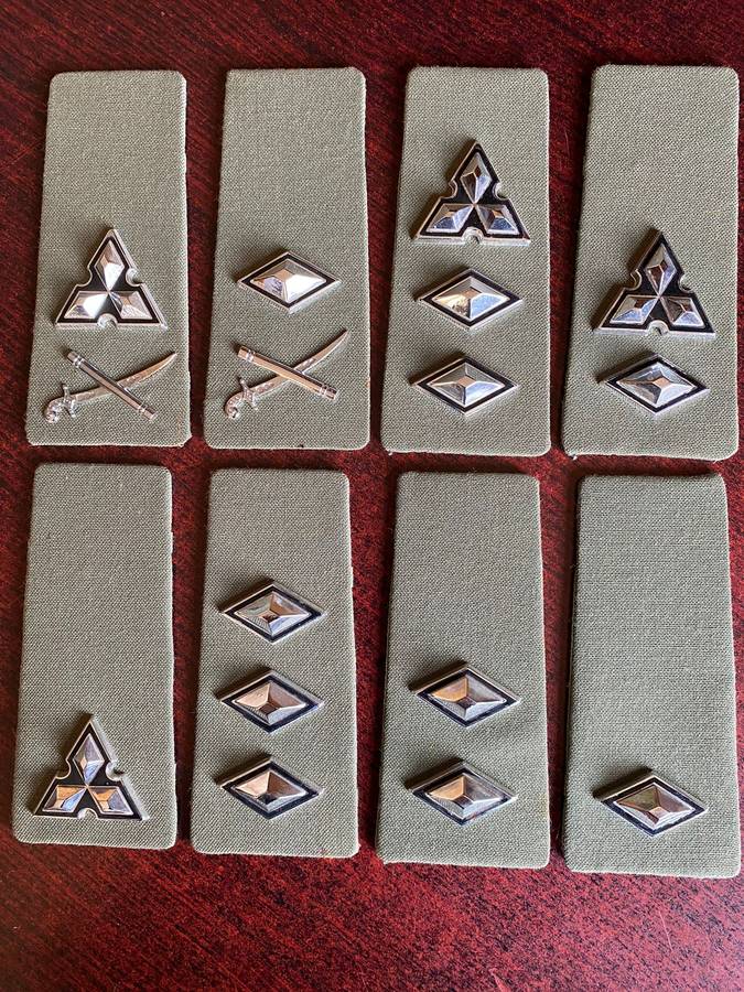 SCARCE SWA FIRST TYPE (LARGER THAN 2ND TYPE) OFFIERS RANK BOARD SET-PLEASE LOOK AT PICS FOR A COMPAR