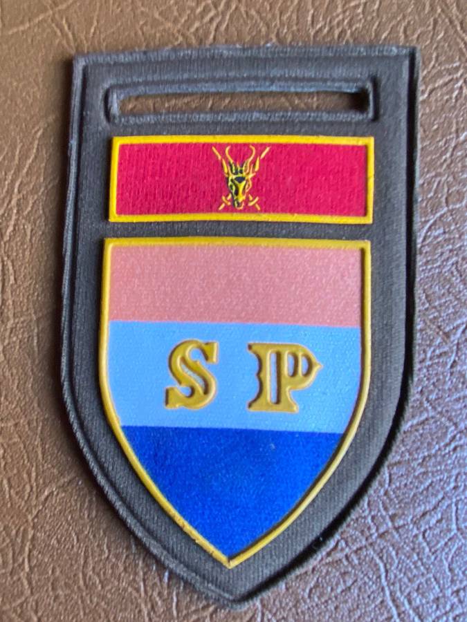 STATE PRESIDENTS GUARD TUPPER FLASH-1ST TYPE-SILICONE CAN BE CLEANED FROM THE BACK