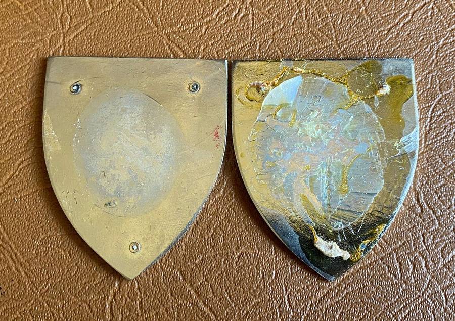 SWA 701 BATTALION WHITE AND SILVER TYPE FLASHES-OWEN F529/530- FULL SIZE- NO PINS