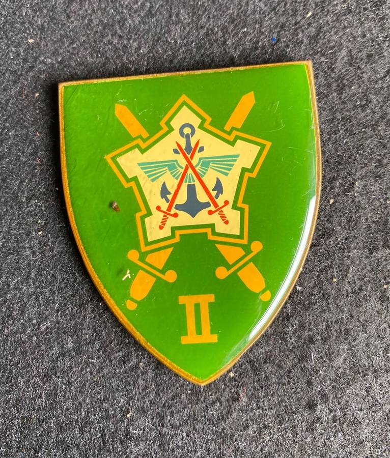 CHIEF OF STAFF INTELLIGENCE YELLOW TYPE FLASH- NO PINS-OWEN NO F 480