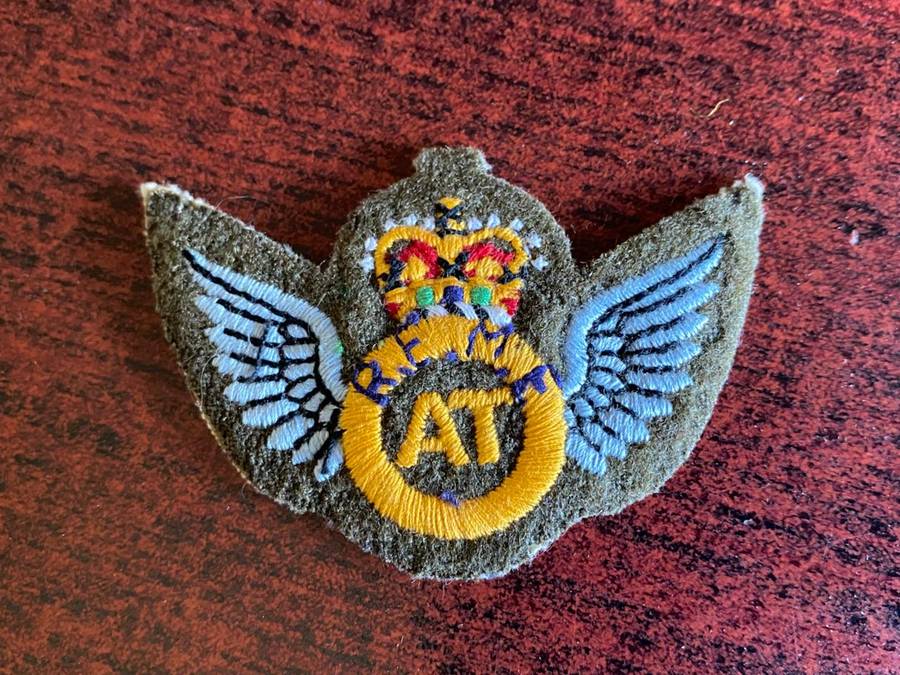 BRITISH AIRCRAFT TECHNICIAN PROFICIENCY WING (REME ONLY)