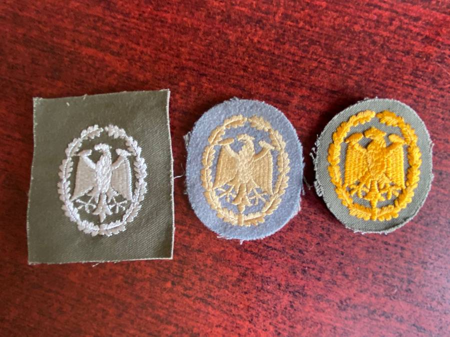 GERMAN ARMED FORCES BADGE FOR MILITARY PROFICIENCY-BRONZE / SILVER AND GOLD