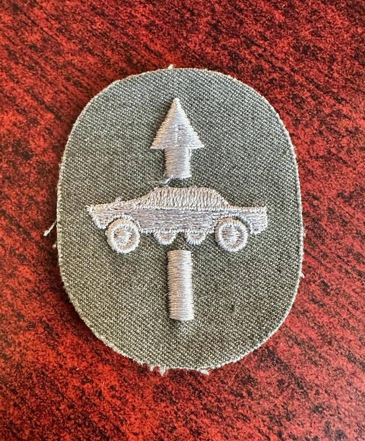 EAST GERMAN NVA PATCH FOR TROOP INFO 1957-65