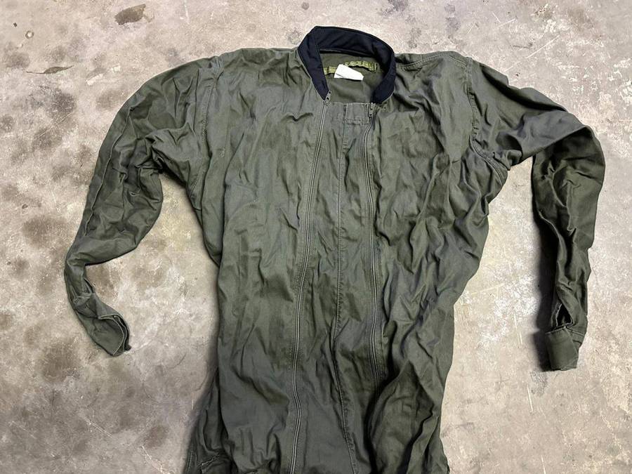 Recce overall for urban training. Size medium. Very good condition. Original.