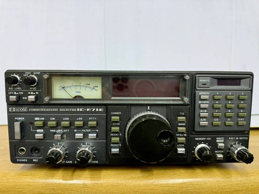 ICOM IC-R71E Communication  Receiver