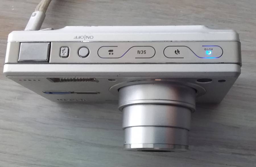 Kodak EasyShare V550 Digital camera in excellent condition.