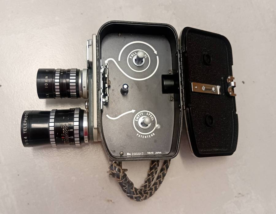 Cinemax 8mm film movie camera in good condition