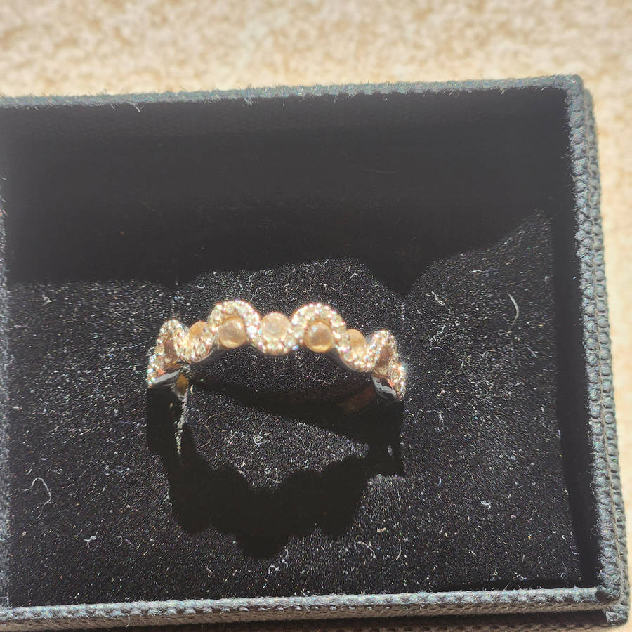 White Gold and Amethyst Ring