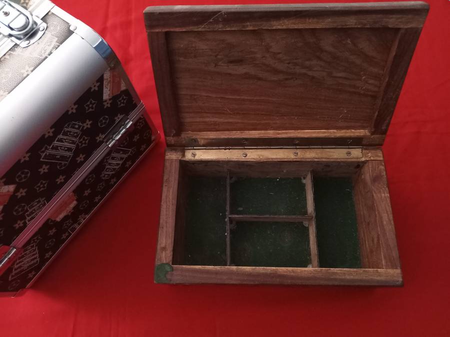 Makeup cosmetics case & Handmade  wood Jewelry box