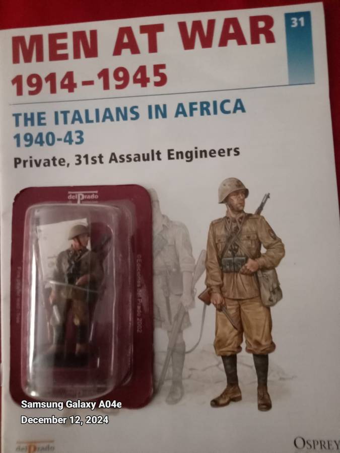 MEN AT WAR ( Del prado collection ) x42 Hand Painted toy soldiers