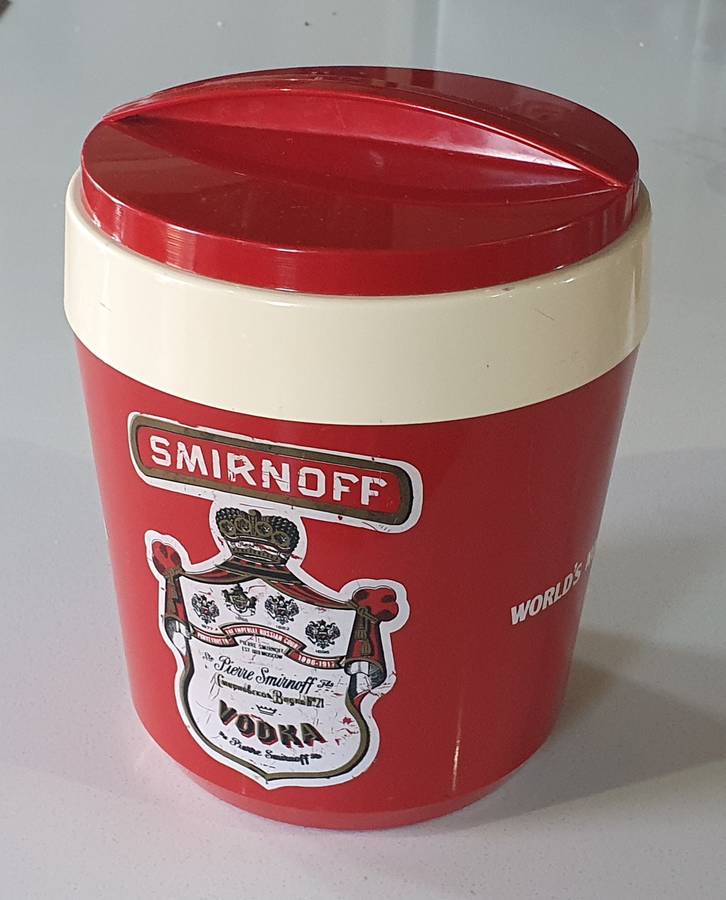SMIRNOFF - worlds no.1 - ice backet