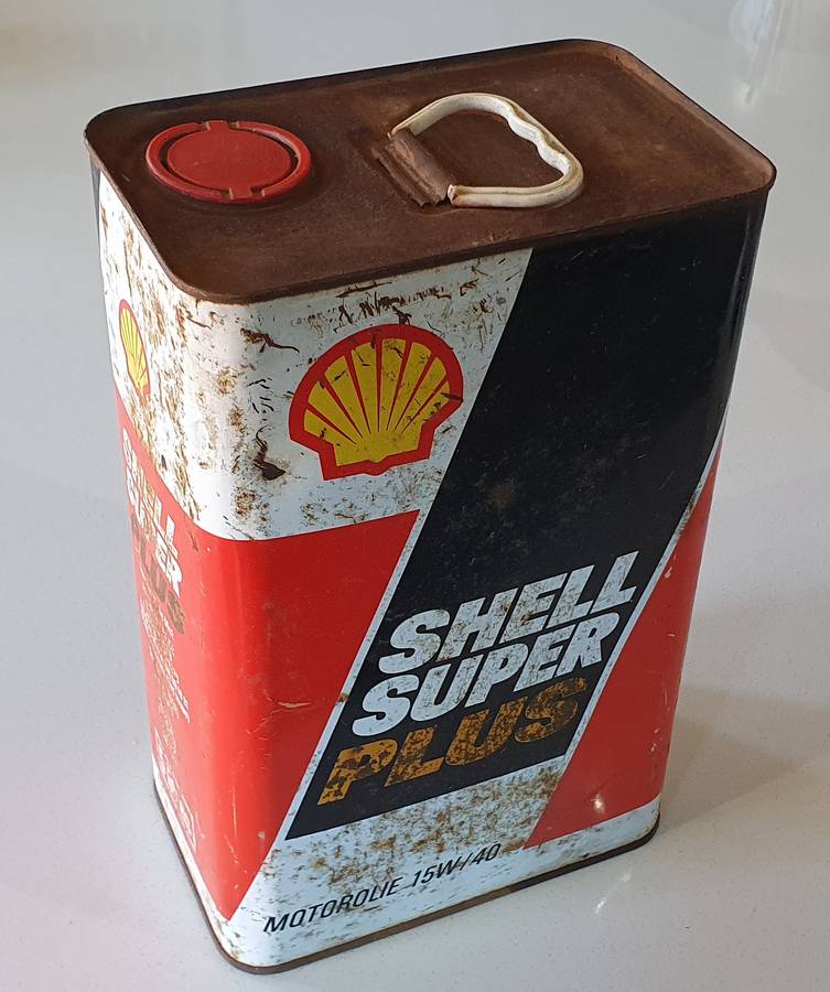 Vintage SHELL Super Plus 5 litres motor oil tin as per photo