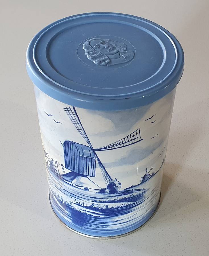 Jan van Riebeeck / delft tin as per photos
