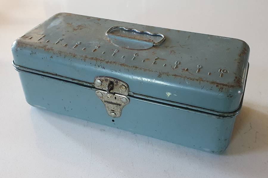 Vintage toolbox as per photos