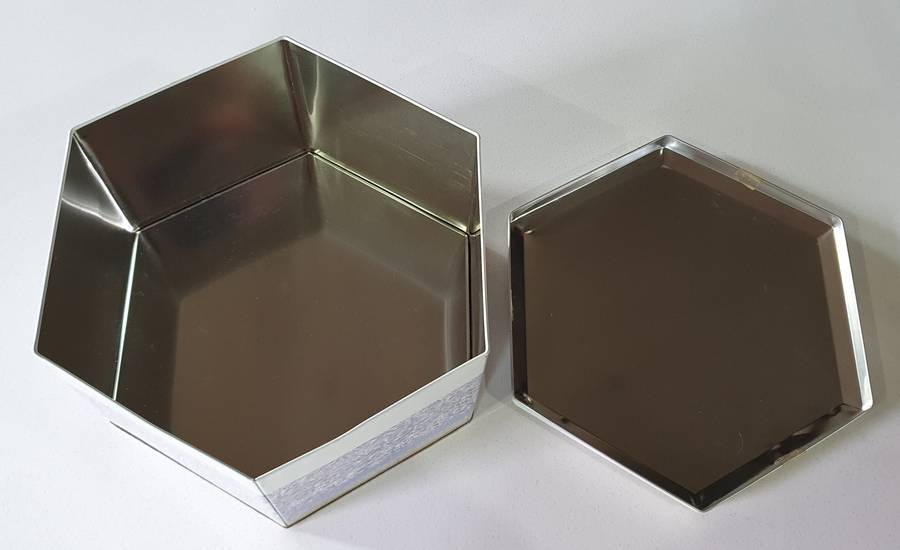 MARGARET ROBERTS tin as per photos