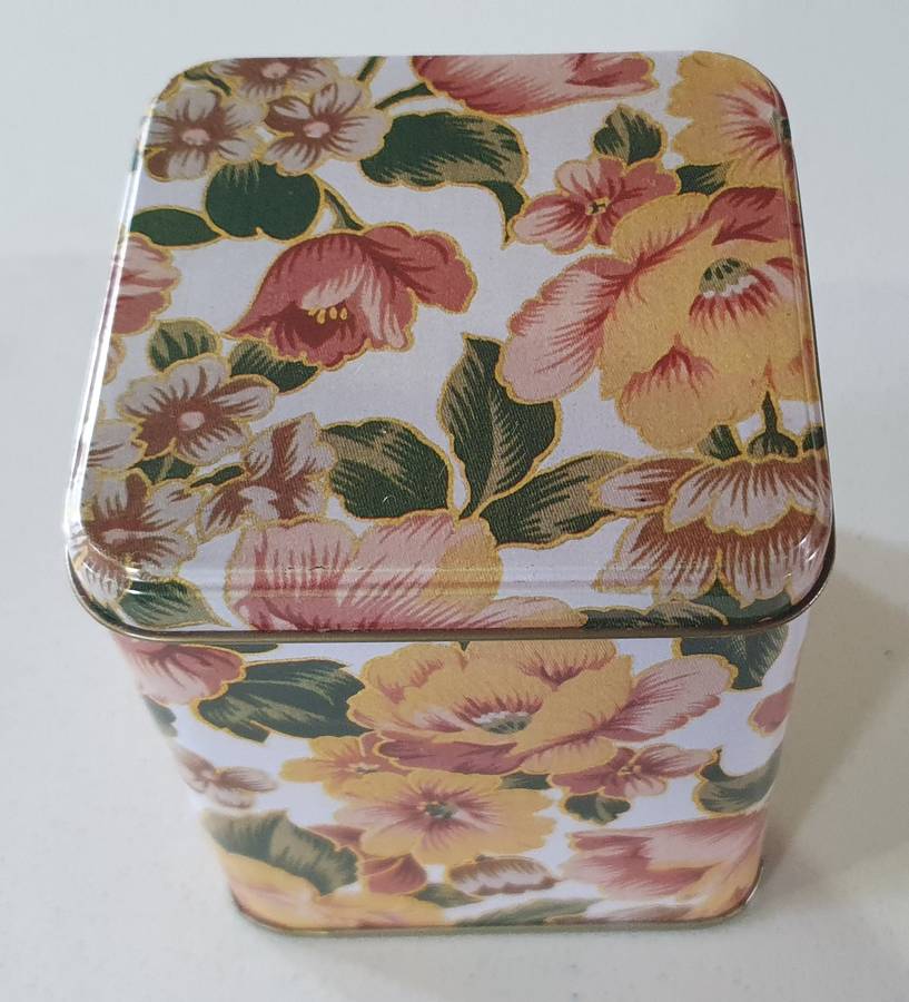 Flower theme tin as per photos