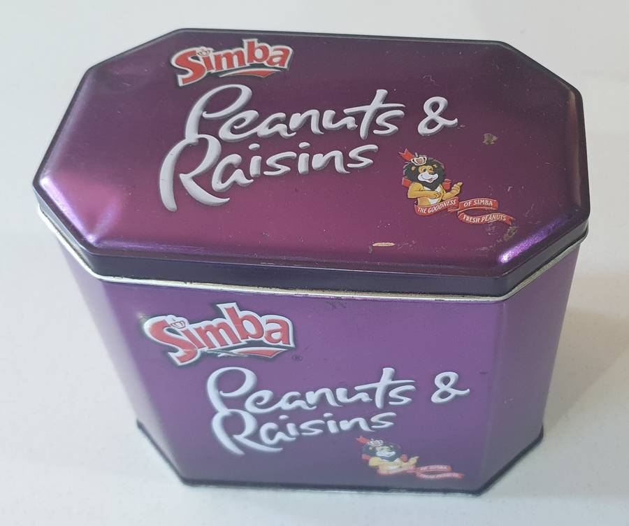 SIMBA PEANUTS & RAISINS tin as per photo